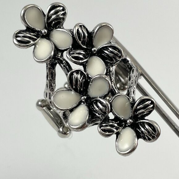 Cute Boho Silver Tone Floral Cocktail Stretch Ring Statement Enamel - Picture 1 of 6